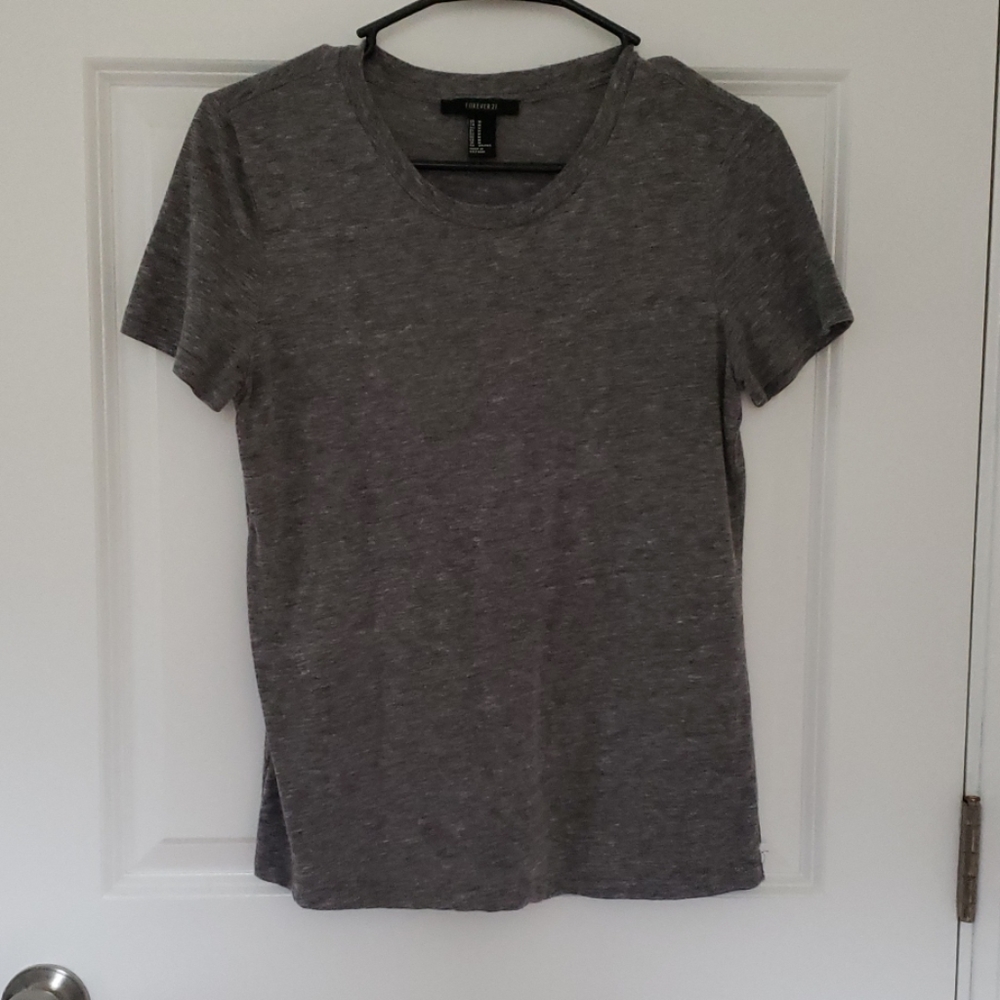 Forever 21 plain t shirt
